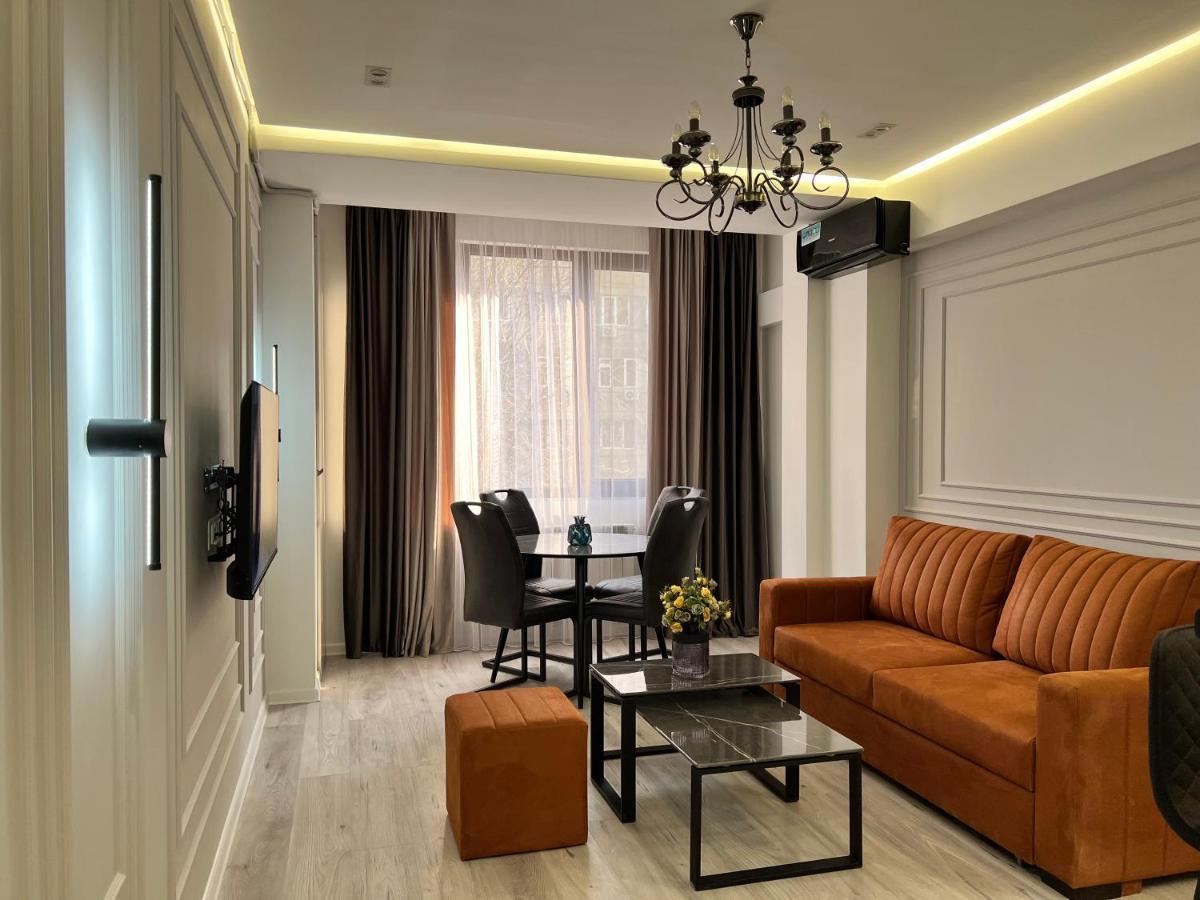 Cozy Apt 3 City Center Jerevan Eksteriør billede
