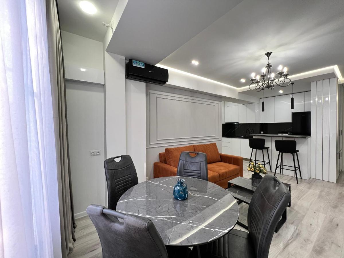 Cozy Apt 3 City Center Jerevan Eksteriør billede